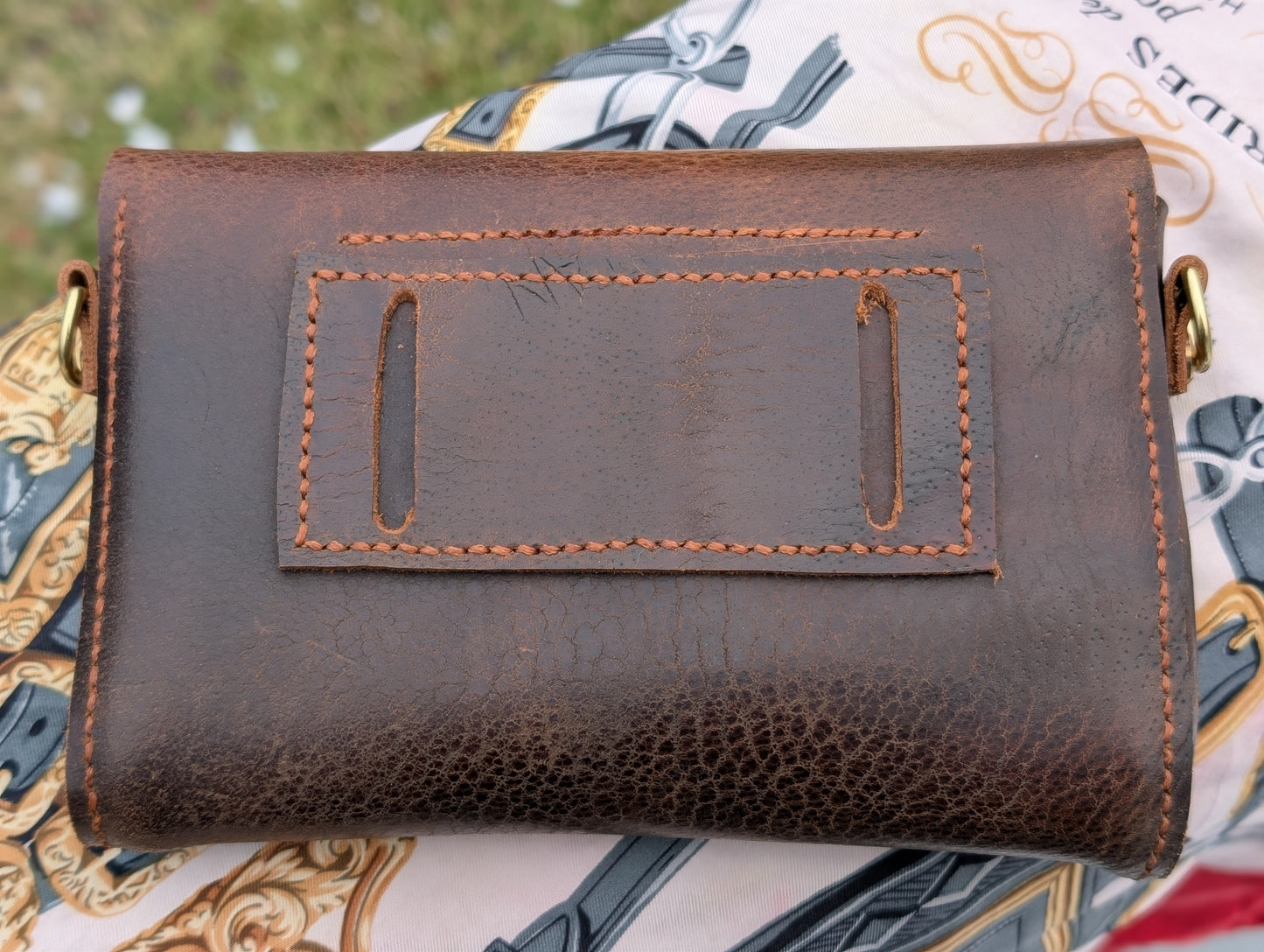 Renvers Belt Bag / Clutch / Crossbody