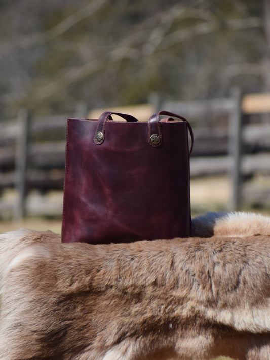 The Hanoverian Tote