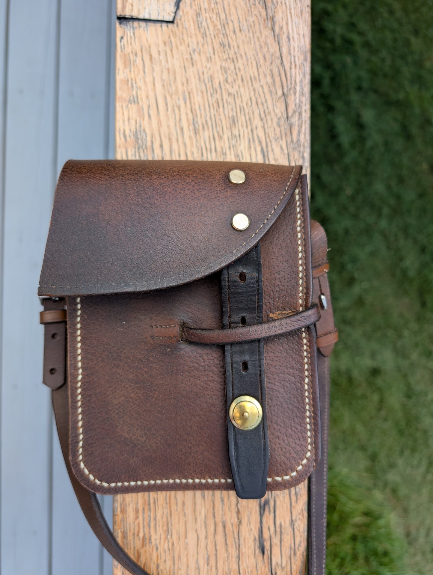 Olive Green Crosby Half Halt Saddlebag