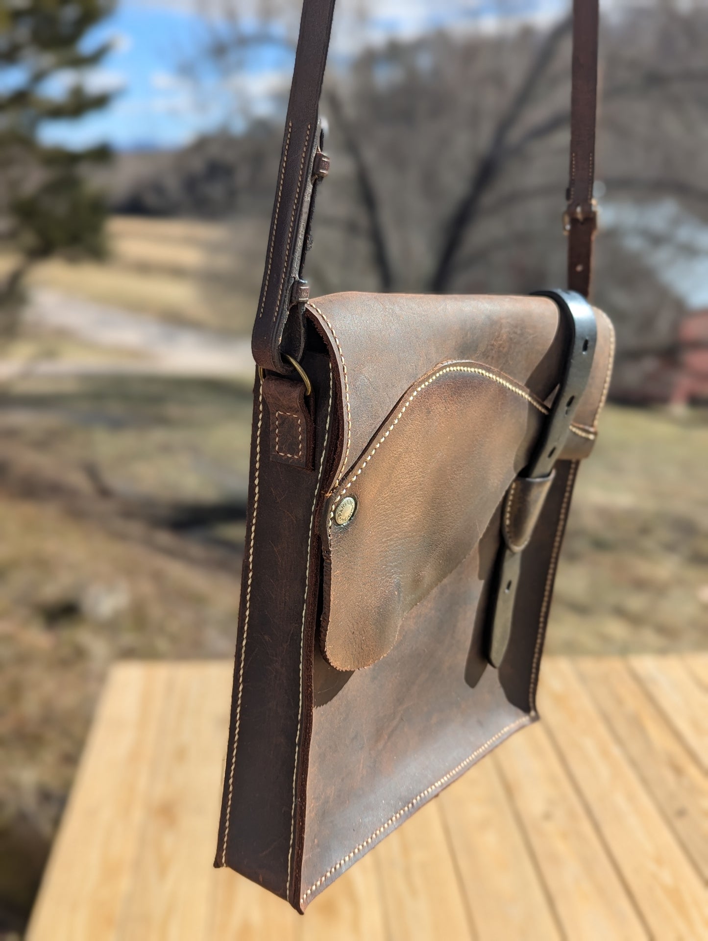 Pariani Tempi Mini Messenger Bag