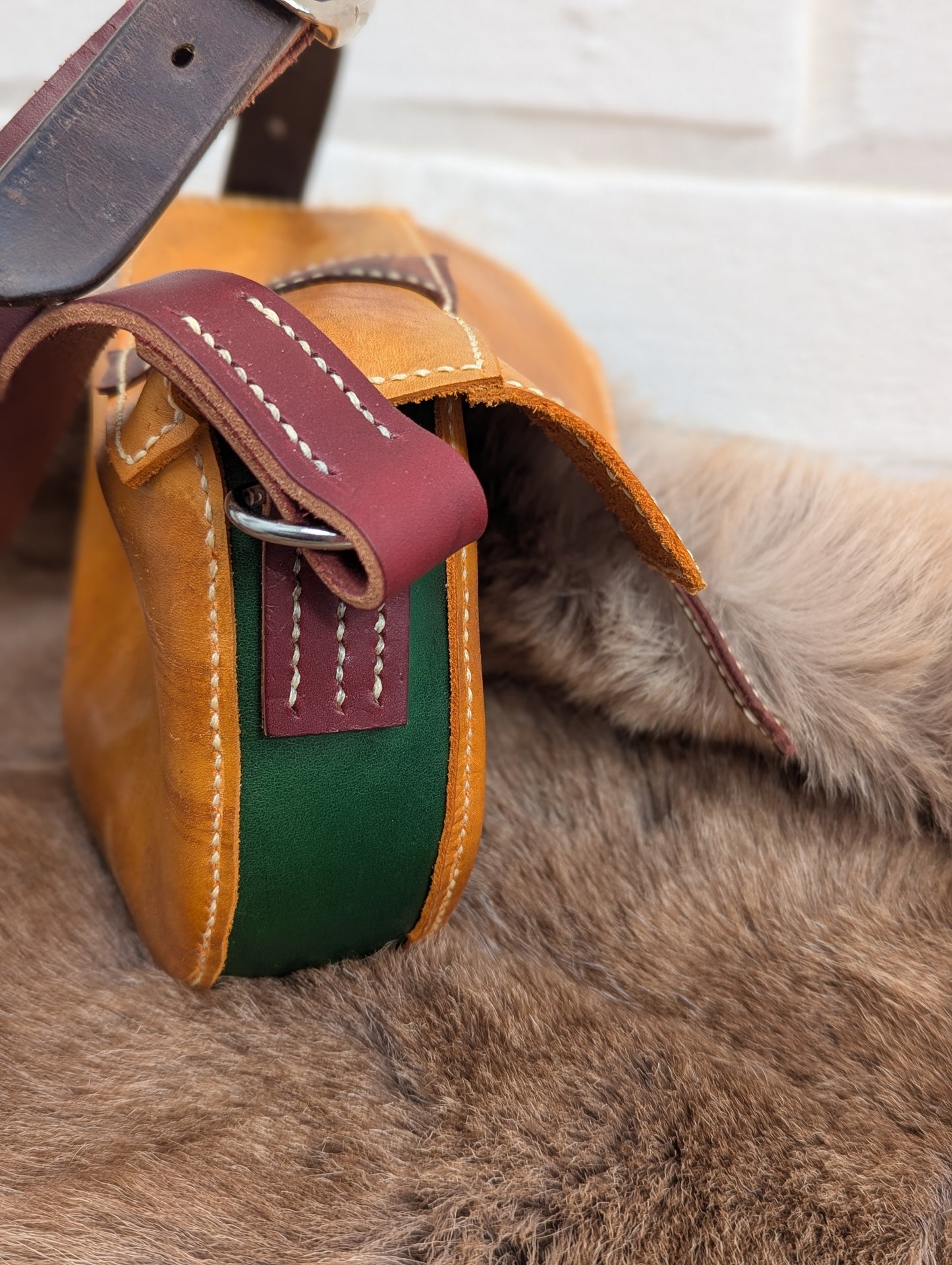 Crosby Short Stirrup Saddlebag