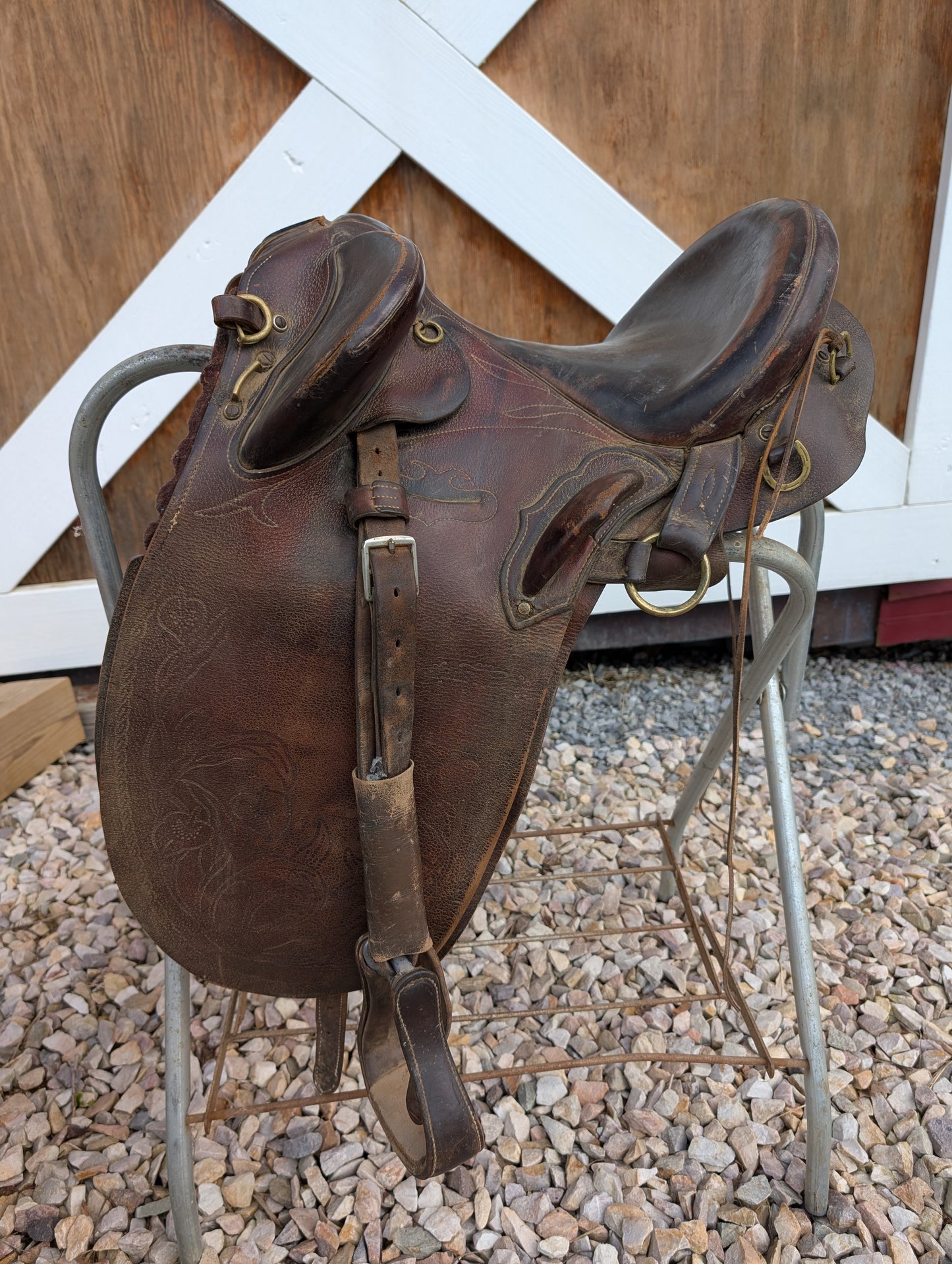 Australian Stock Half Halt Saddlebag Plum