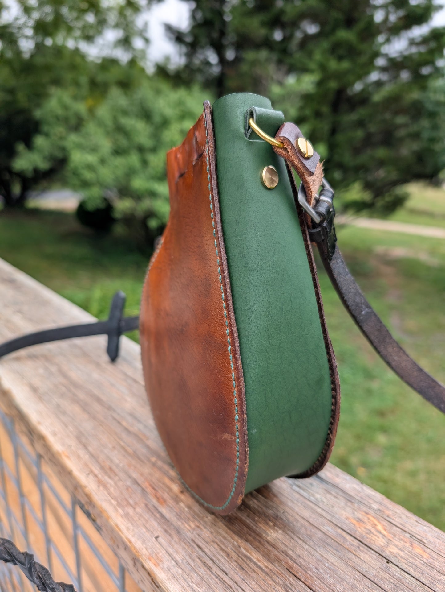 Stübben Siegfried Tan and Green Billet Guard Bag