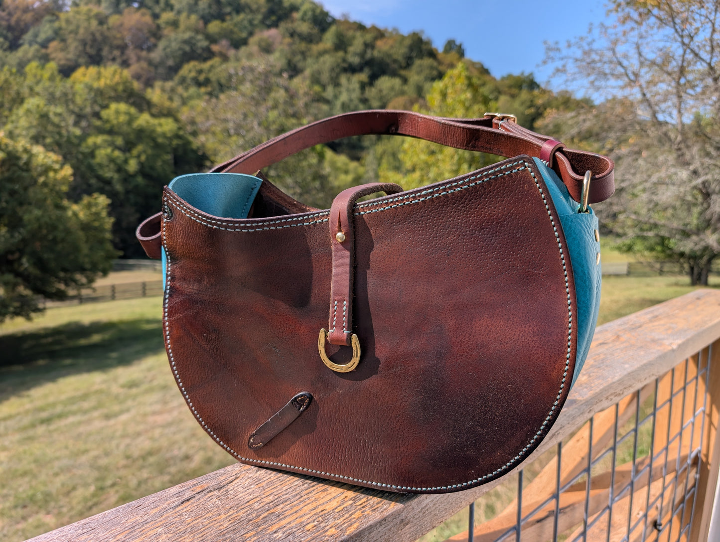 Siegfried Shoulder Tote