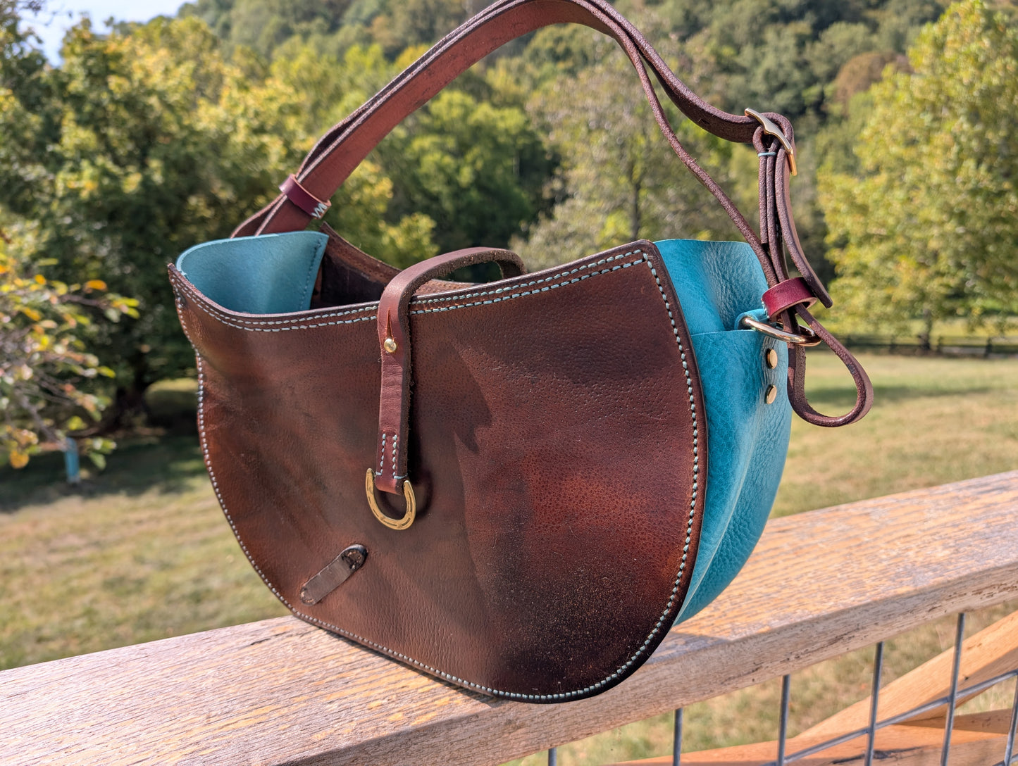 Siegfried Shoulder Tote