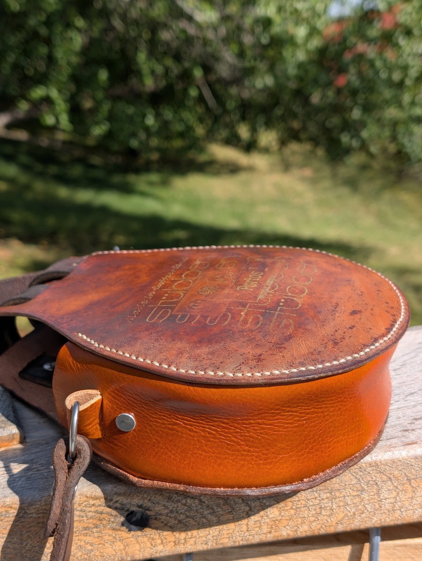 Stübben Portos Tan & Cognac Forward Seat Billet Guard Bag