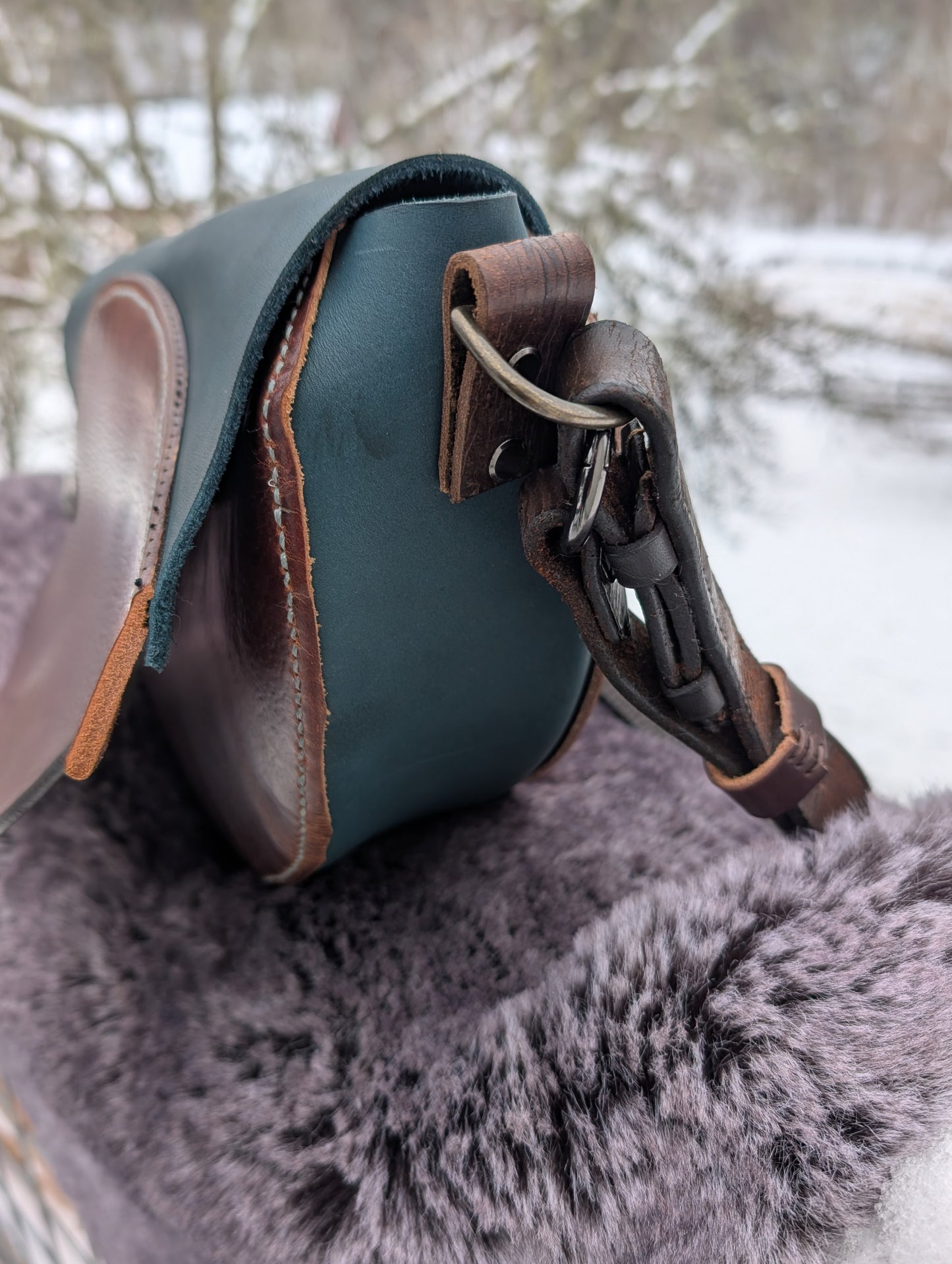 Brown and Teal Half Pirouette
