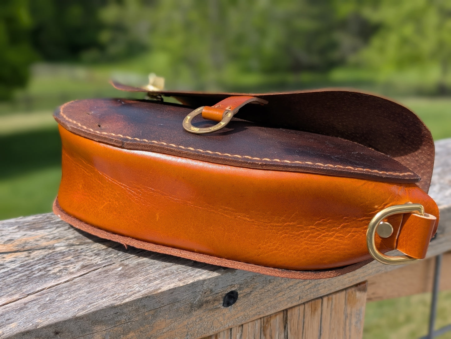Light Chestnut Middleburg Shoulder Bag