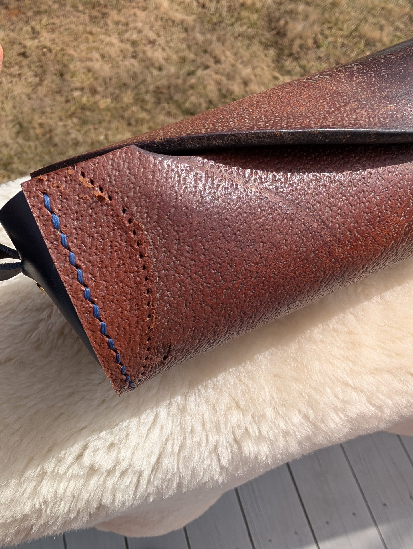 Beval Shoulder Barrel Bag with Navy Gusset