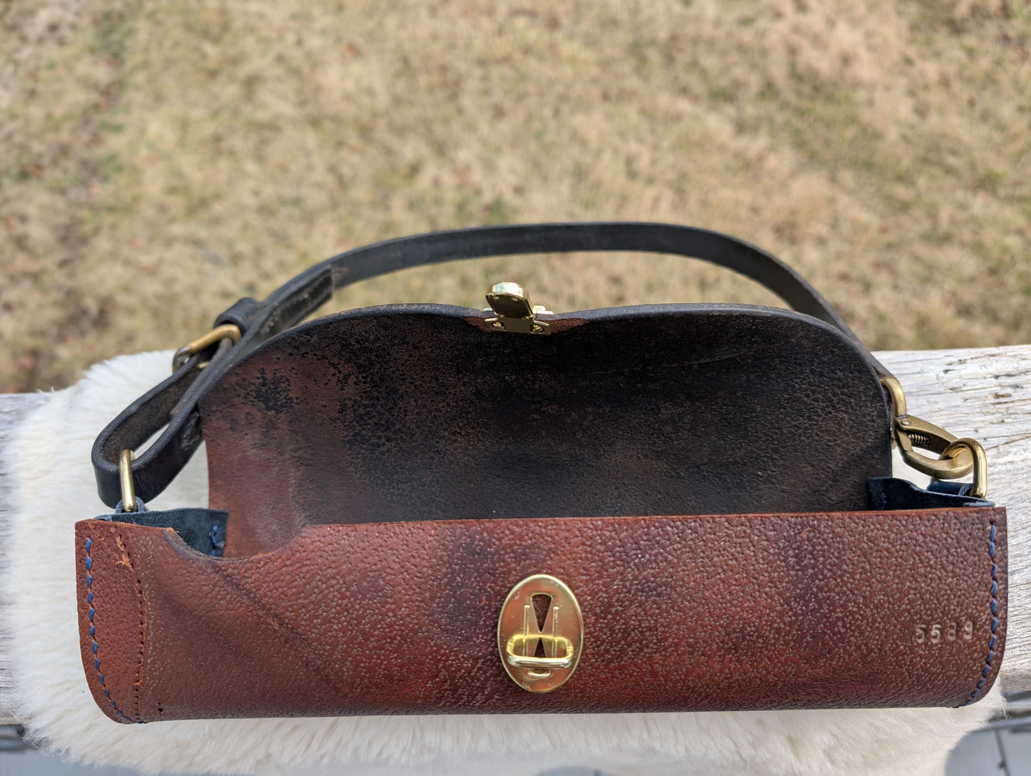 Beval Shoulder Barrel Bag with Navy Gusset